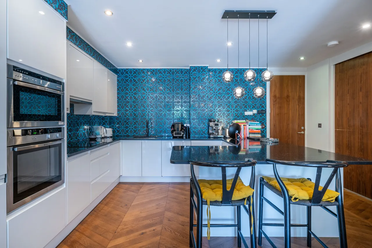 Aylestone Avenue, London, NW6, photo 3