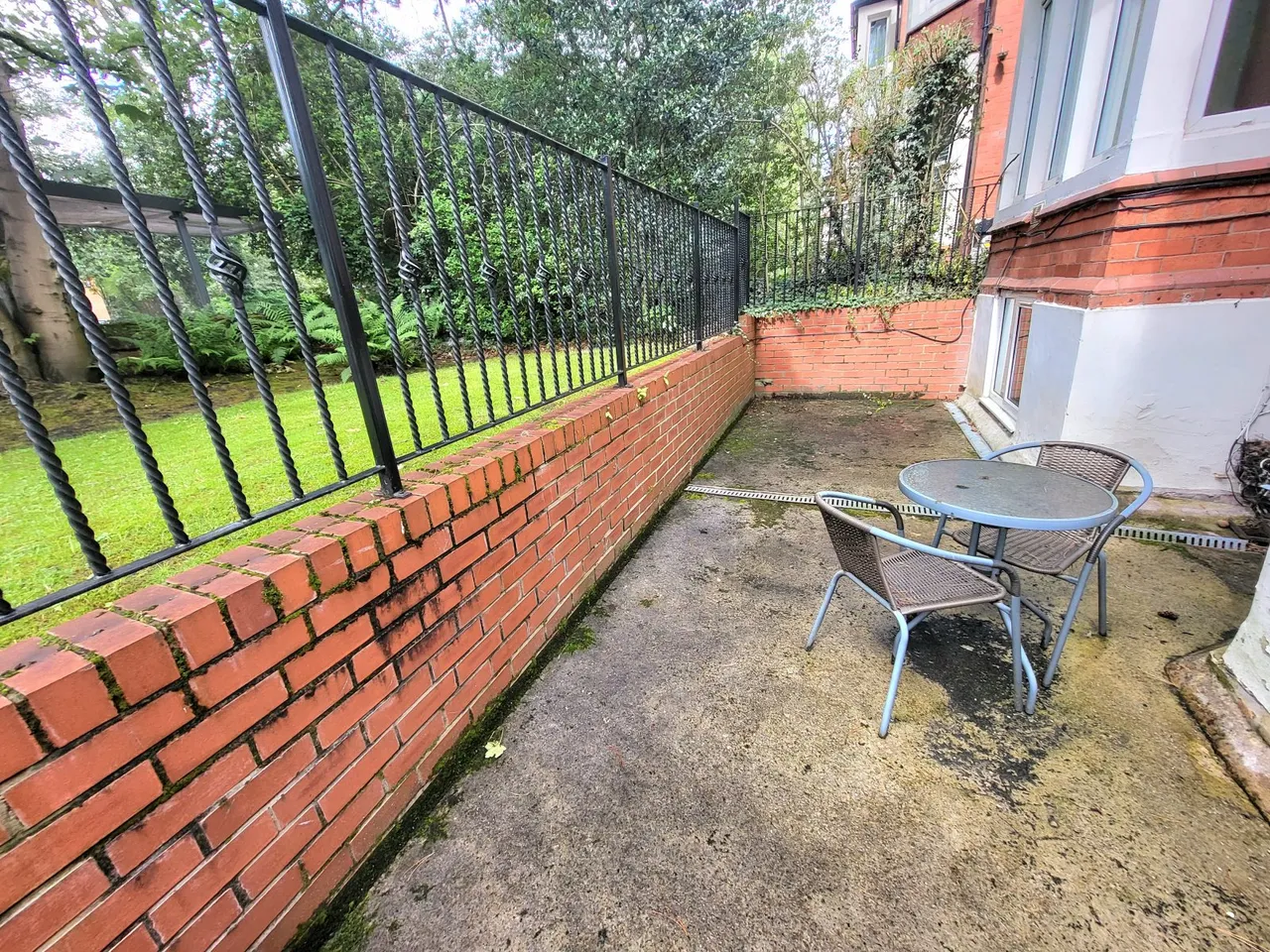 Barlow Moor Road, West Didsbury, M20, photo 15
