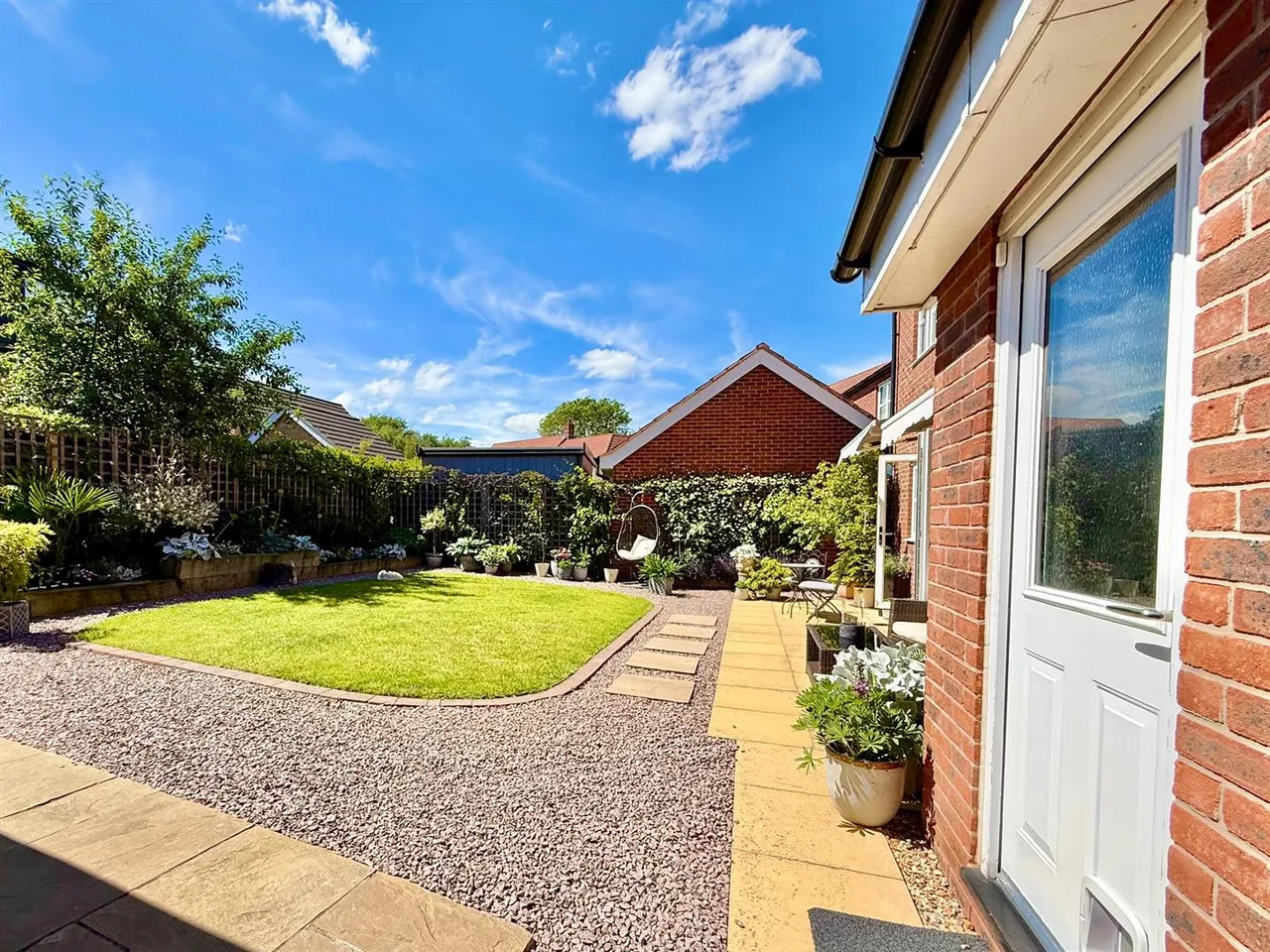 Daffodil Close, Loughborough, photo 34