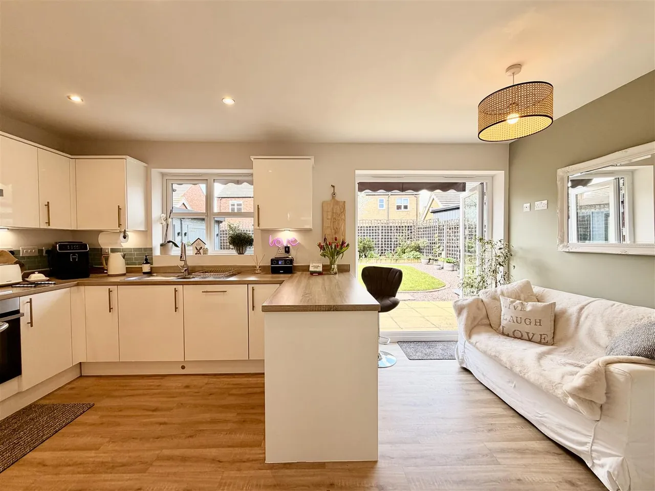 Daffodil Close, Loughborough, photo 10
