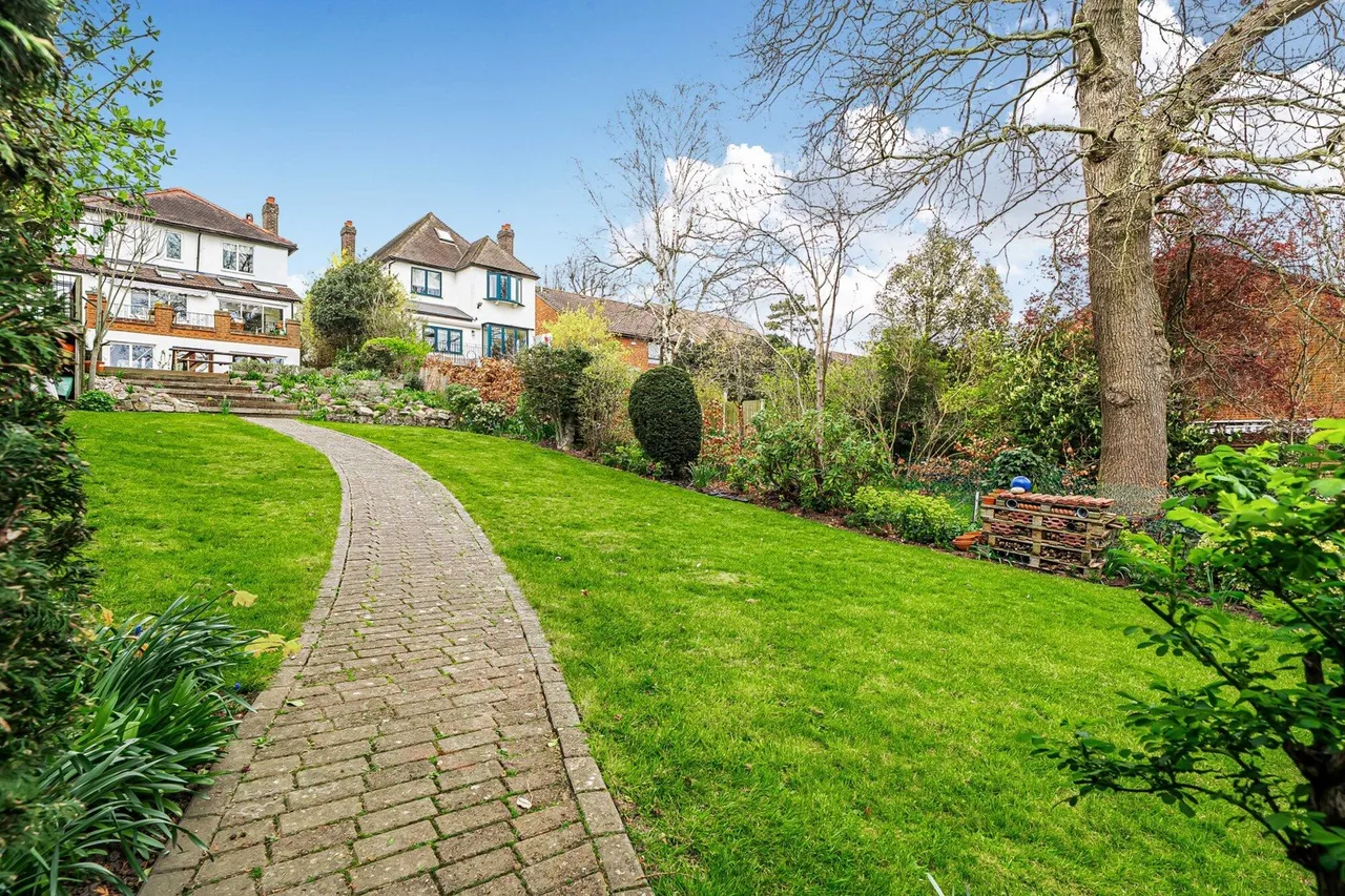 Ross Road, SE25, photo 26