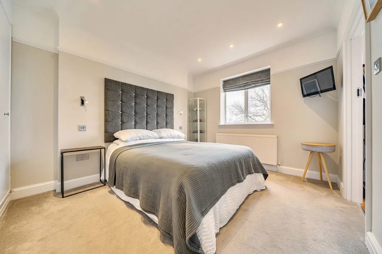 Ross Road, SE25, photo 14