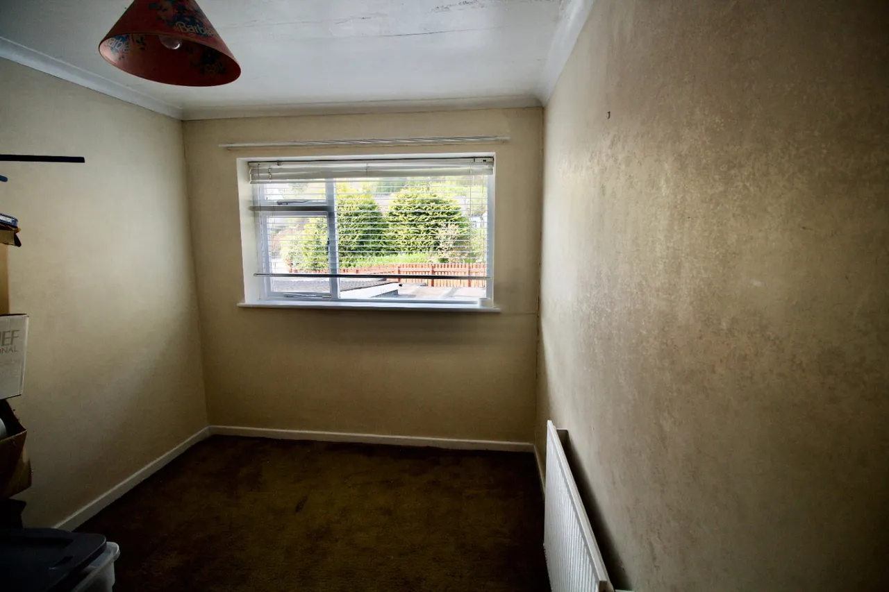 Former Gors Bach Bakery and House, Cwm Y Glo, photo 9
