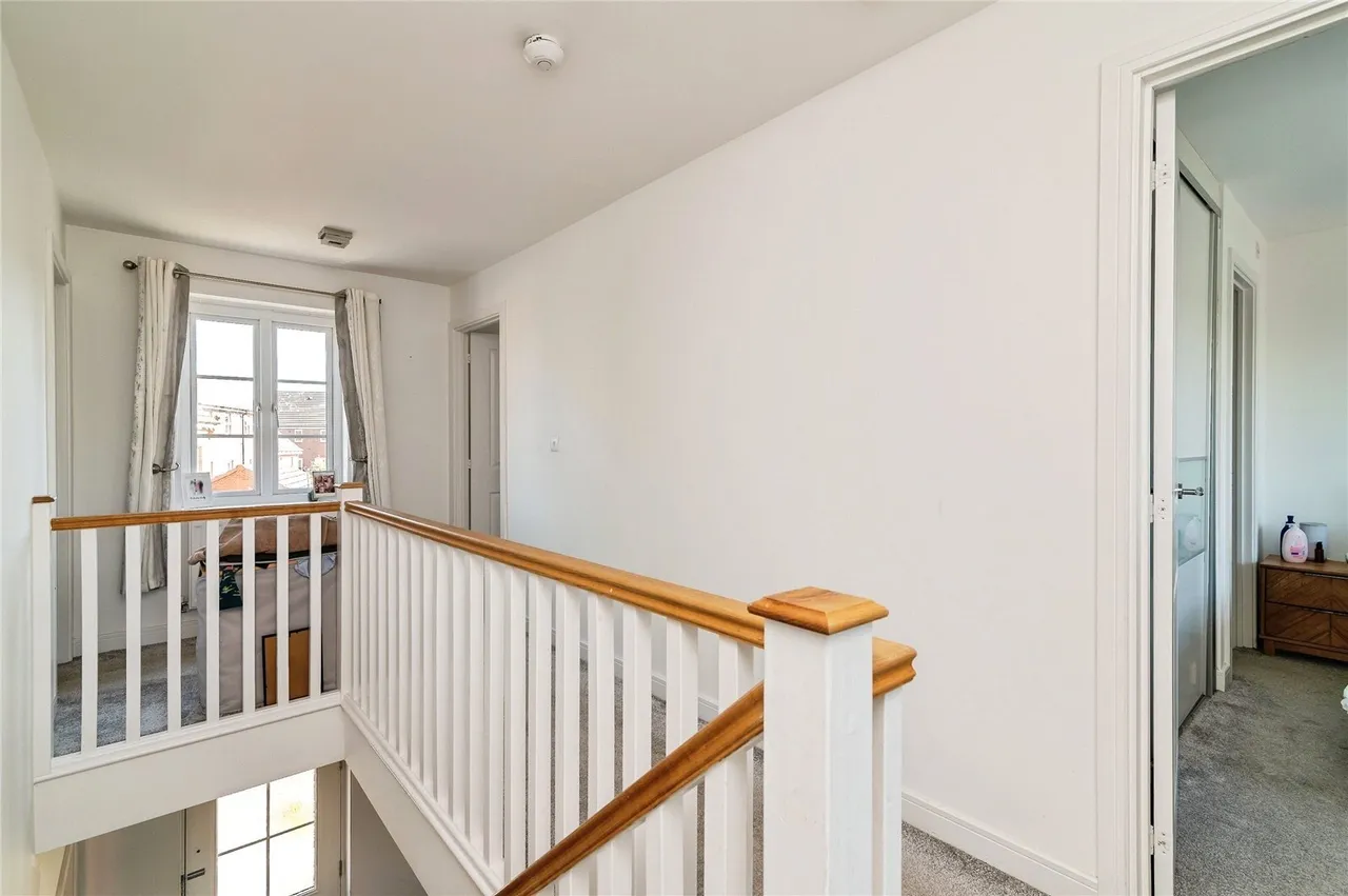 Calder Gardens, Bingham, NG13, photo 20