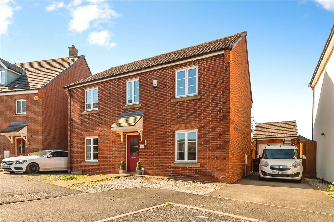 Calder Gardens, Bingham, NG13, photo 24
