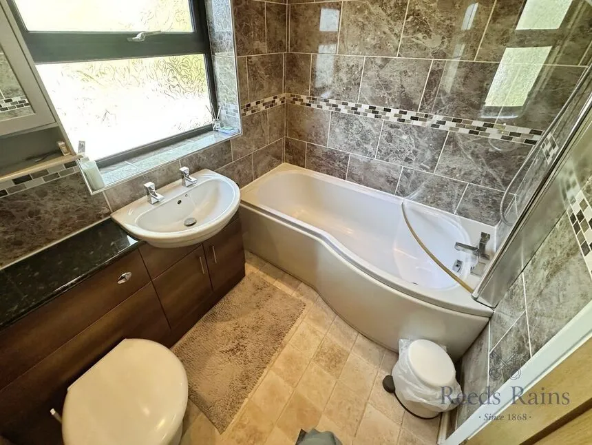 Stafford Crescent, Newcastle, Staffordshire, ST5, photo 10
