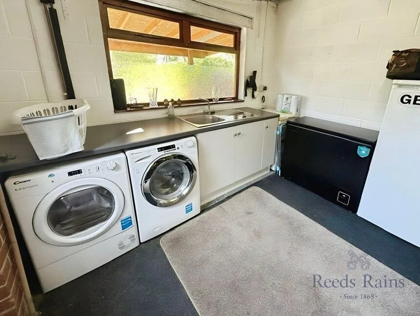 Stafford Crescent, Newcastle, Staffordshire, ST5, photo 5