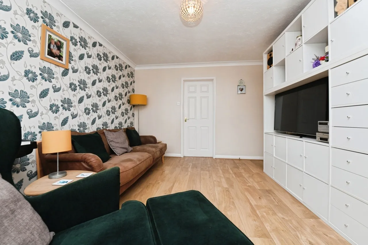 Frobisher Way, Shoeburyness, Southend-on-Sea, Essex, SS3, photo 19