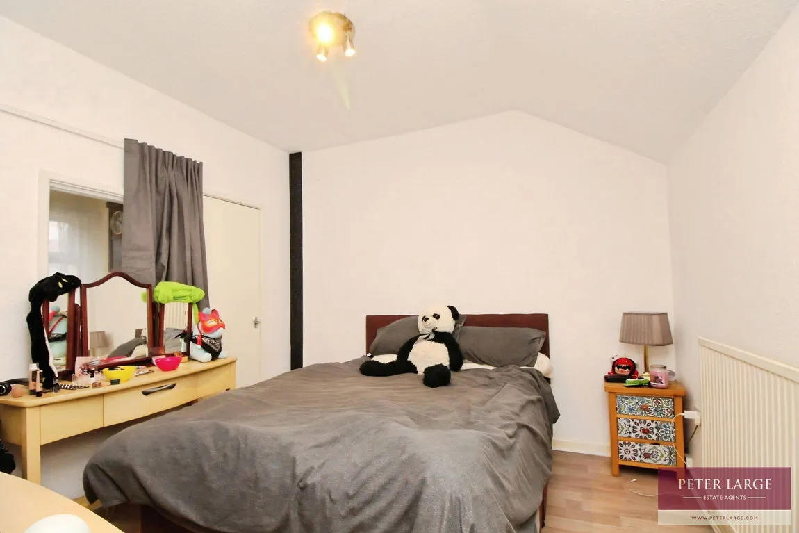 Bedford Street, Rhyl, Denbighshire, LL18 1SY, photo 5