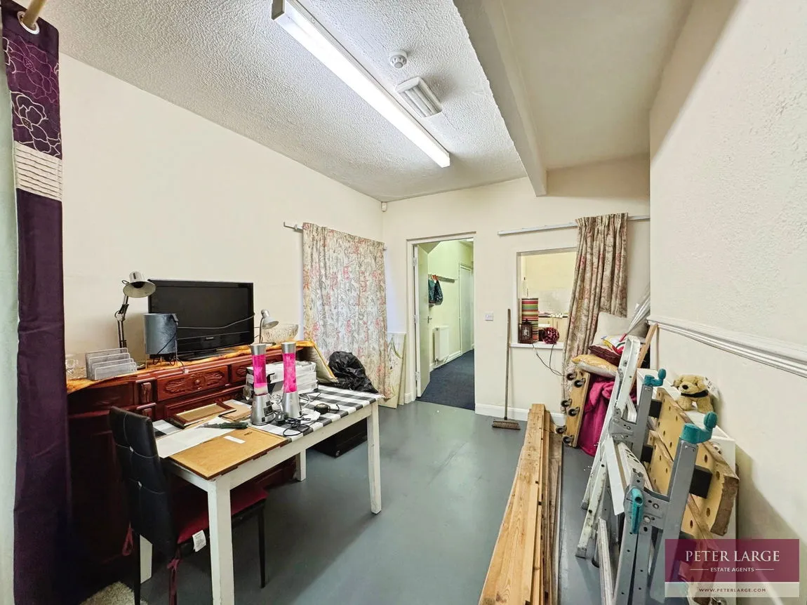 Bedford Street, Rhyl, Denbighshire, LL18 1SY, photo 20