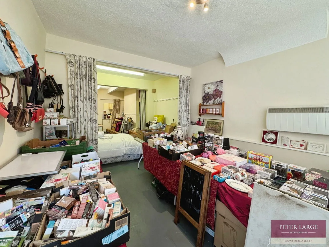 Bedford Street, Rhyl, Denbighshire, LL18 1SY, photo 13