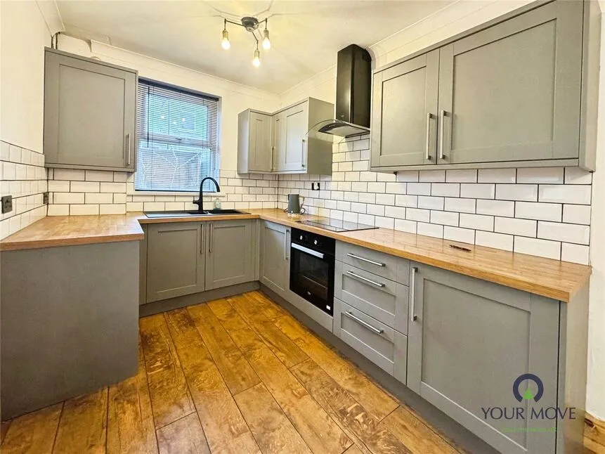 London Terrace, Darwen, Lancashire, BB3, photo 2