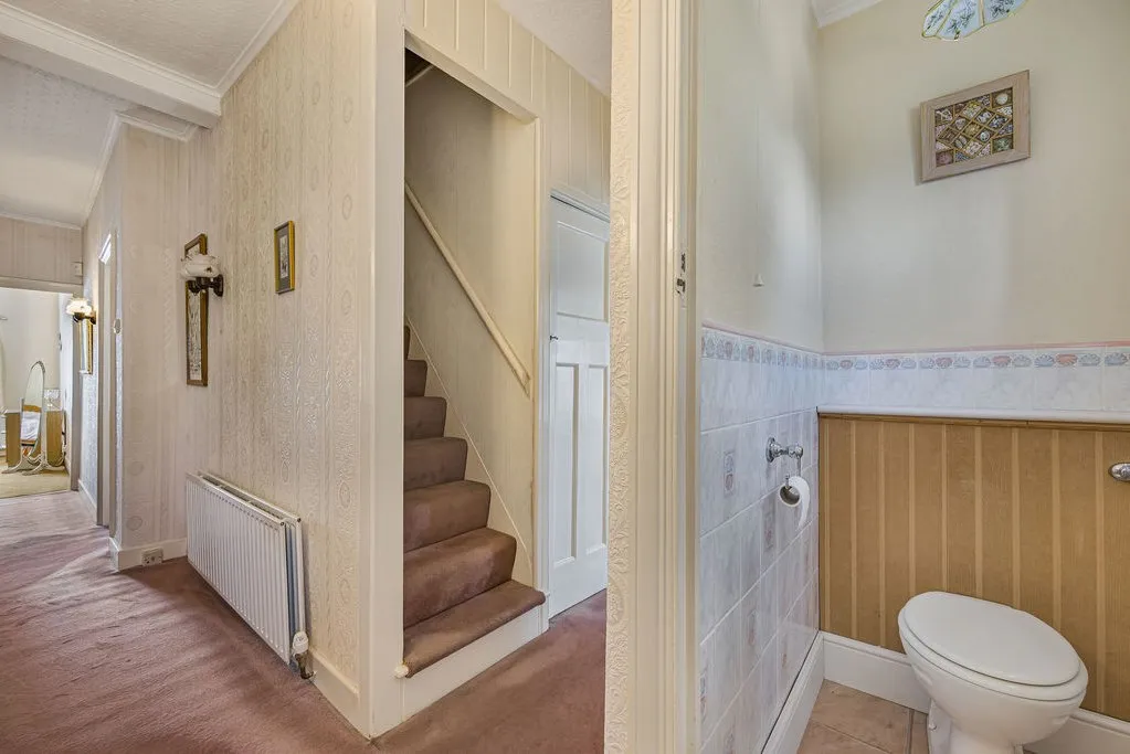 Woolwich Road, London, SE2, photo 23