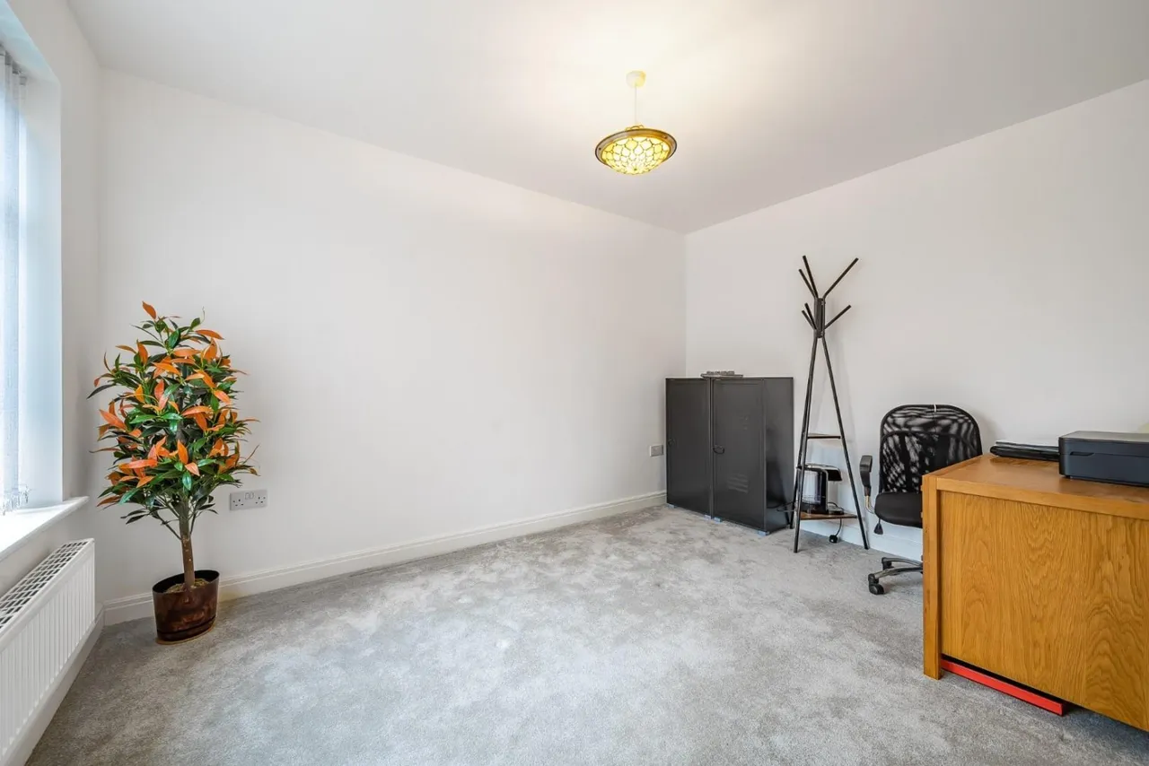 Camilla Close, Carlton, DN14, photo 16