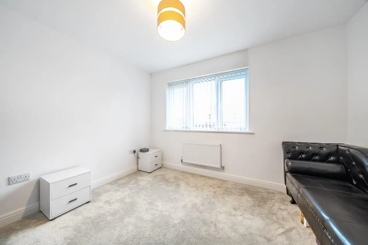 Camilla Close, Carlton, DN14, photo 14
