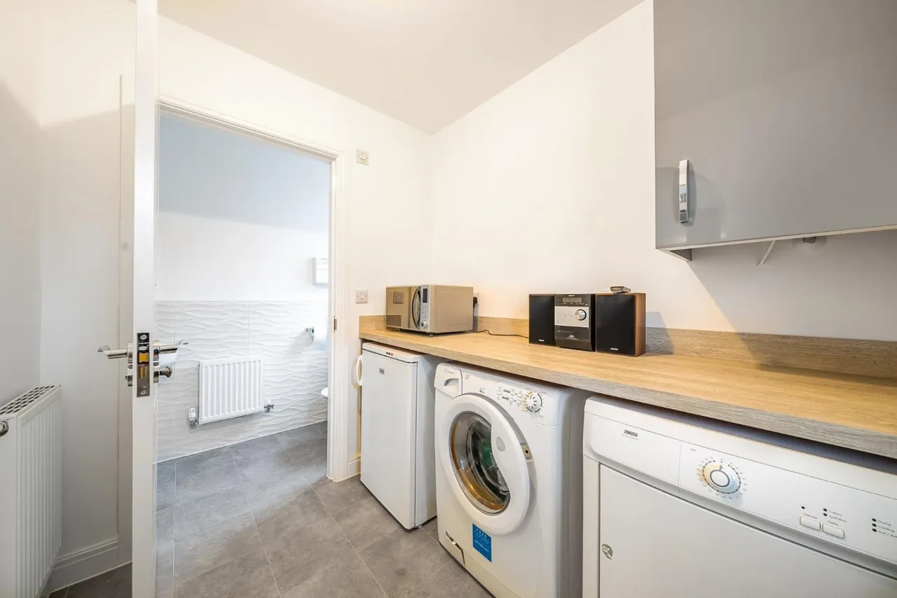 Camilla Close, Carlton, DN14, photo 7