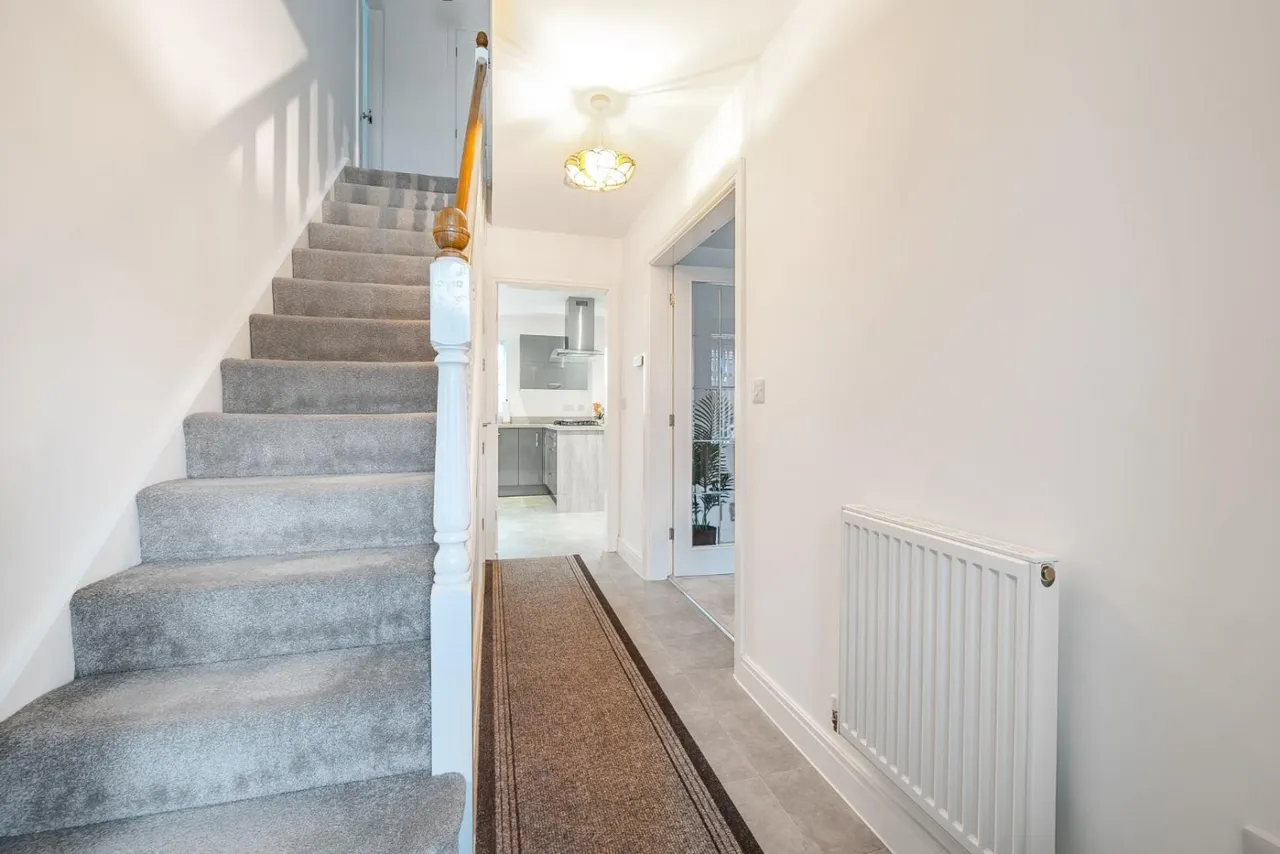 Camilla Close, Carlton, DN14, photo 9