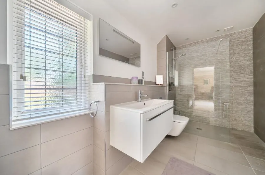 Hook Heath Avenue, Woking, GU22, photo 7