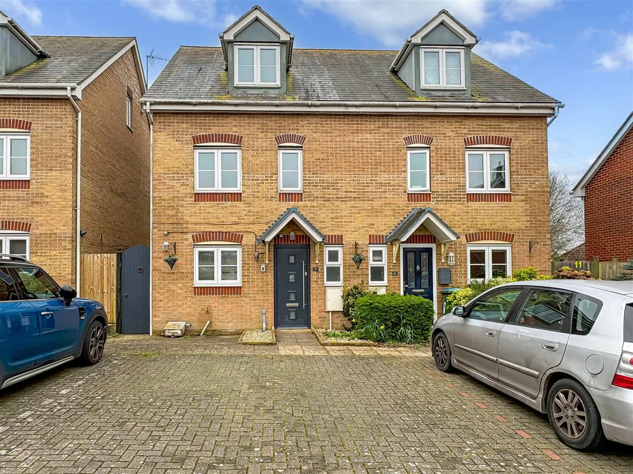 4 bed house for sale, Holmes Way, Littlehampton
