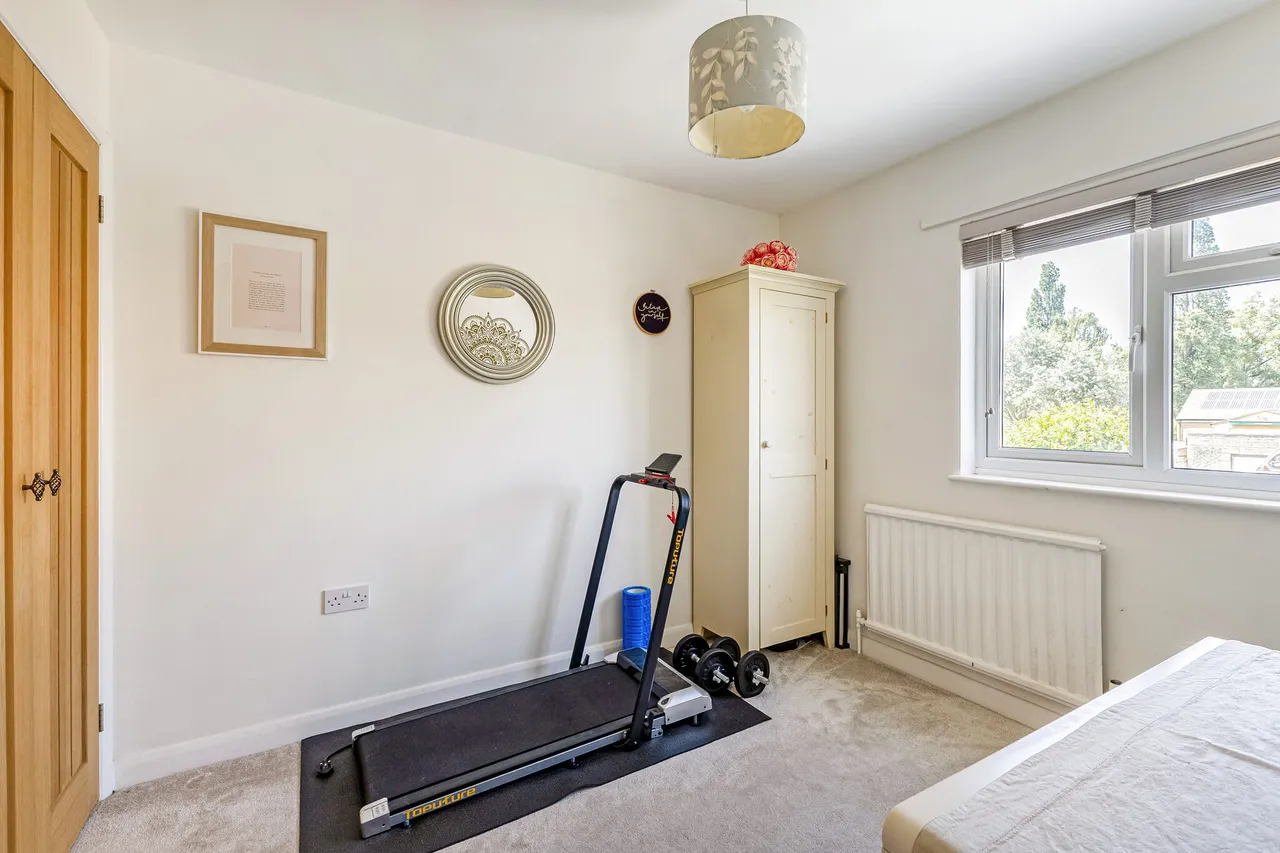 Down Ampney, Cirencester, GL7, photo 9
