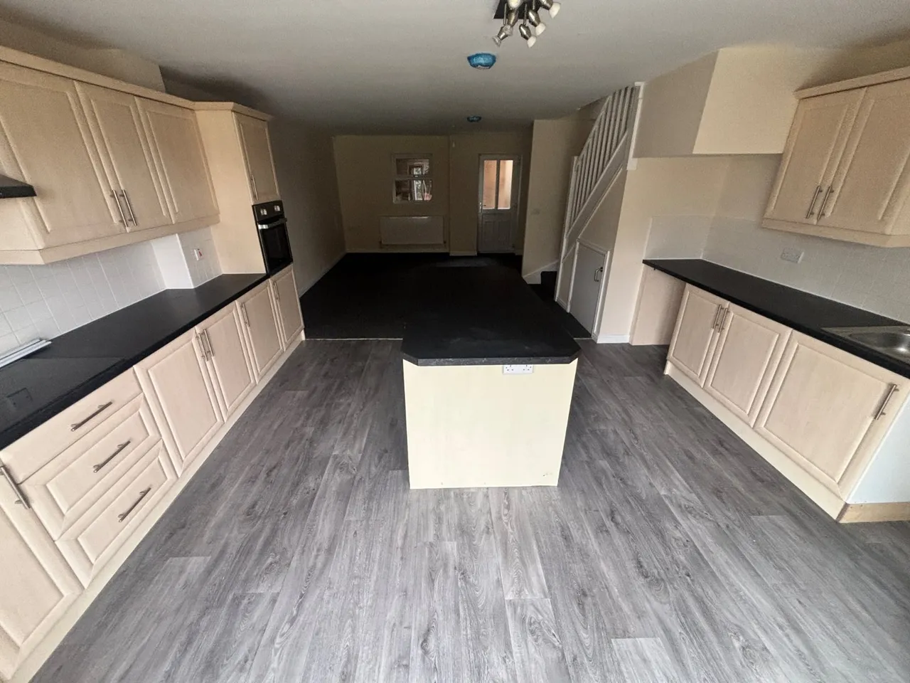 Grimesthorpe Road, Sheffield, S4, photo 11