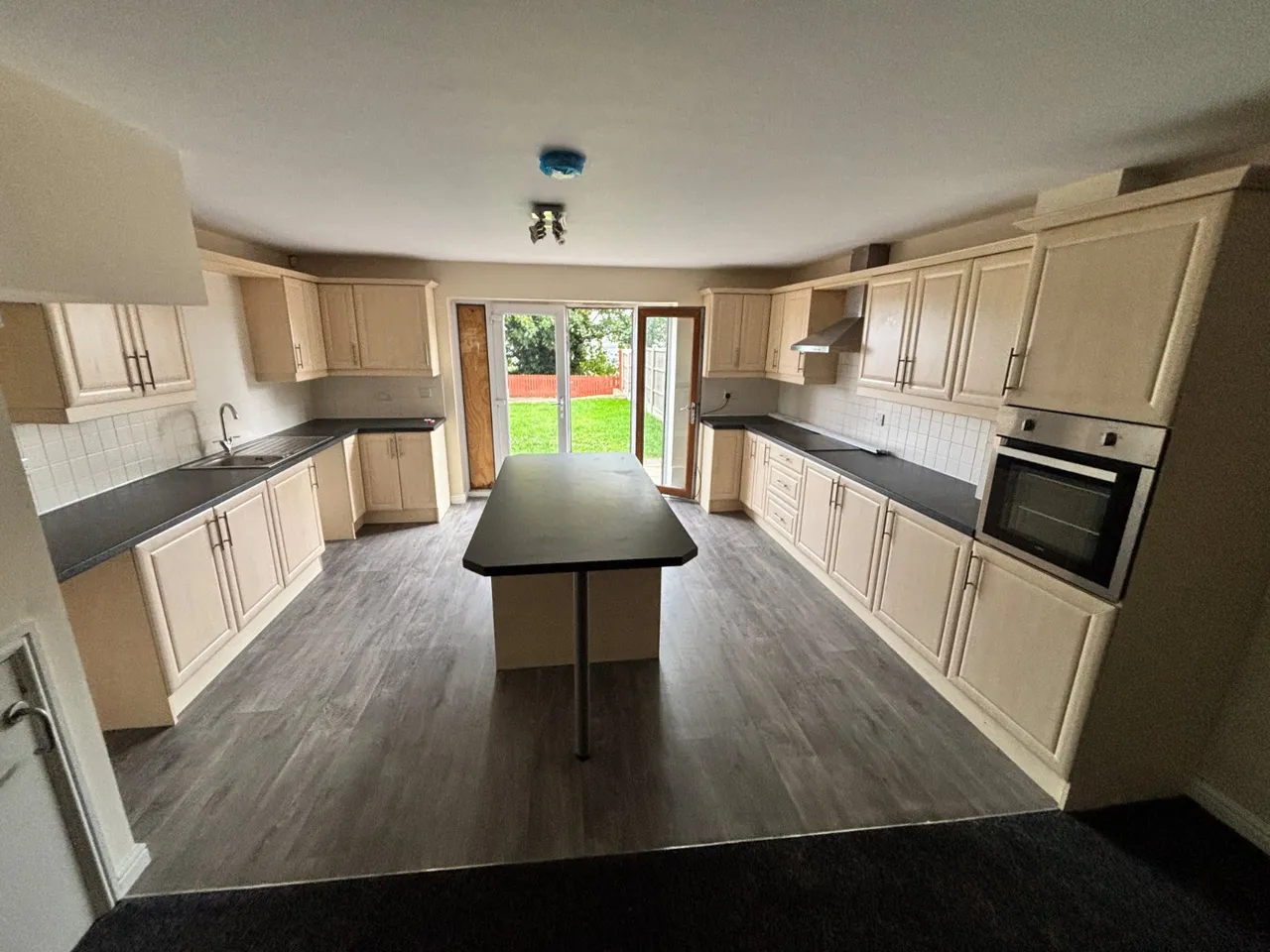 Grimesthorpe Road, Sheffield, S4, photo 8