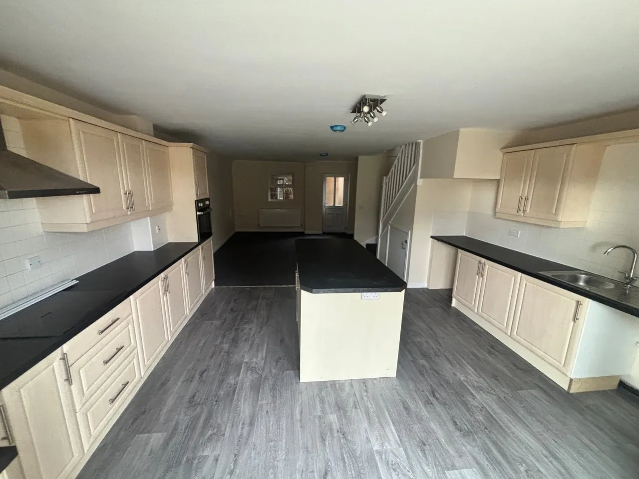 Grimesthorpe Road, Sheffield, S4, photo 10