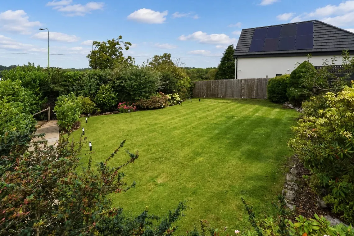 Blackburn Road, Chorley, PR6, photo 59