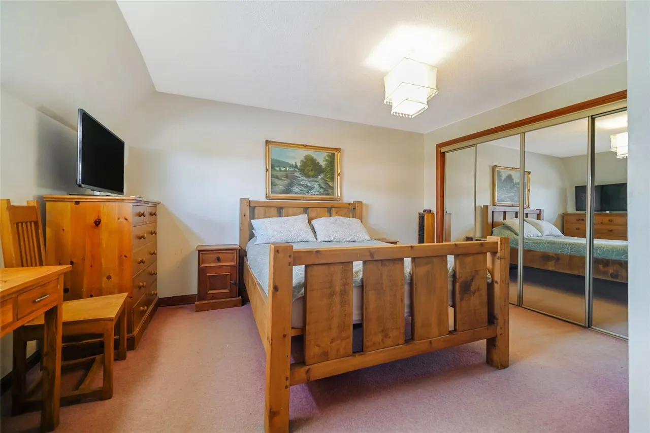 Easterton Avenue, Busby, Glasgow, East Renfrewshire, G76, photo 9
