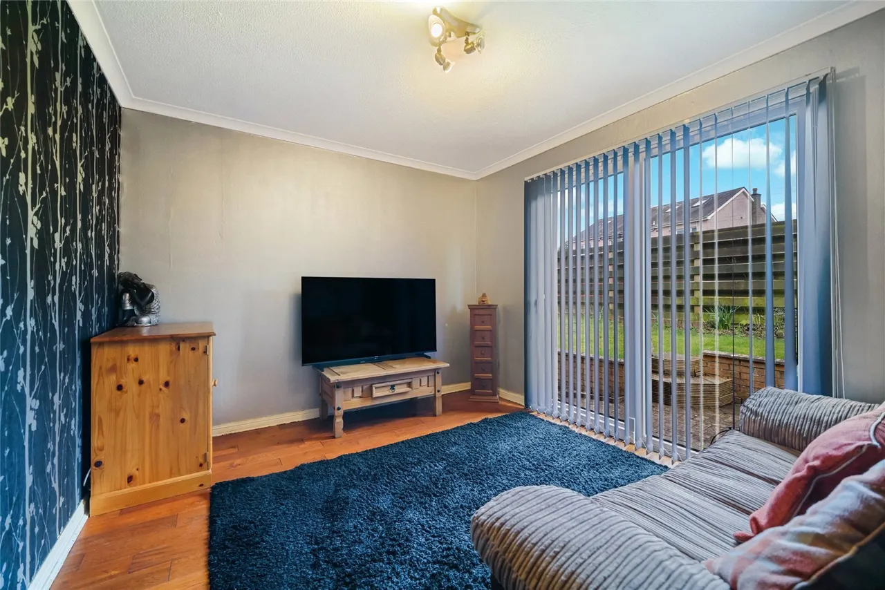 Easterton Avenue, Busby, Glasgow, East Renfrewshire, G76, photo 8