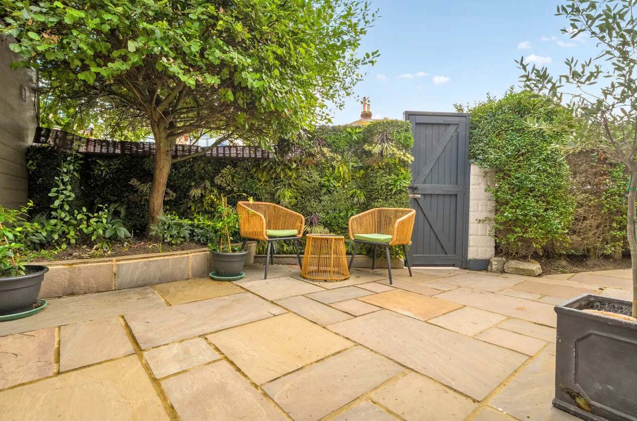Northern Parade, Hilsea, PO2, photo 14