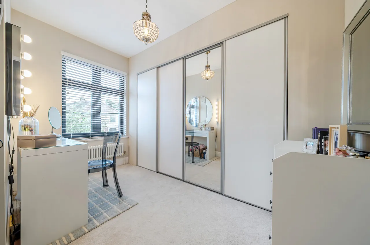 Northern Parade, Hilsea, PO2, photo 11