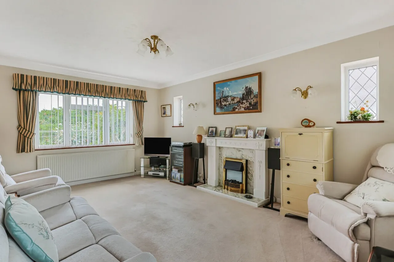 Harewood Avenue, Littledown, BH7, photo 11