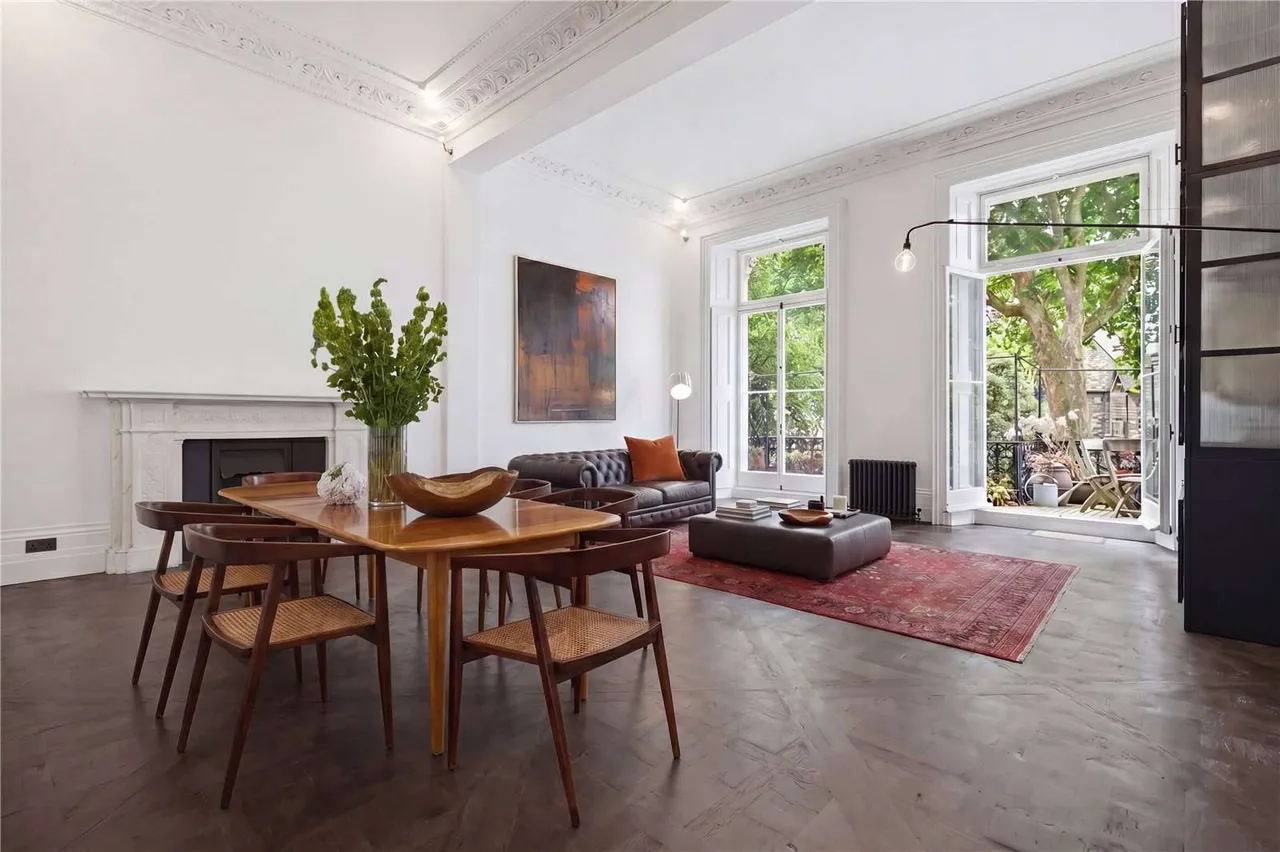 2 bed flat for sale — Courtfield Gardens, London, SW5 0LZ