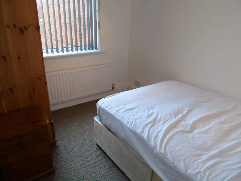 Newcastle Upon Tyne NE6 4RJ, NE6, photo 8