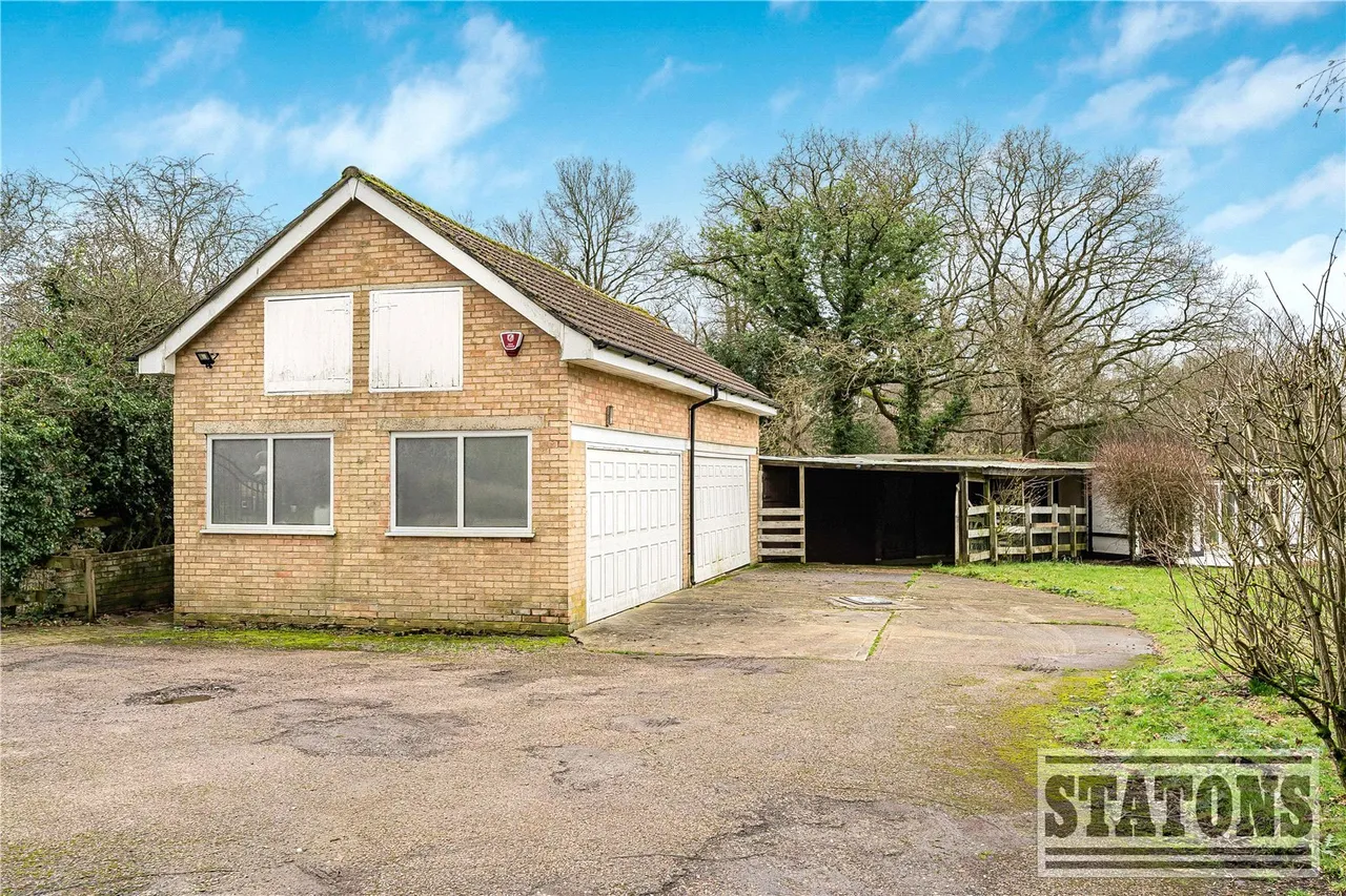 Foxes Lane, Welham Green, North Mymms, Hatfield, AL9 7BA, photo 37