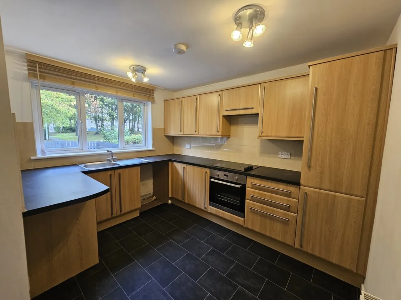 Blair Avenue, Glenrothes, photo 4