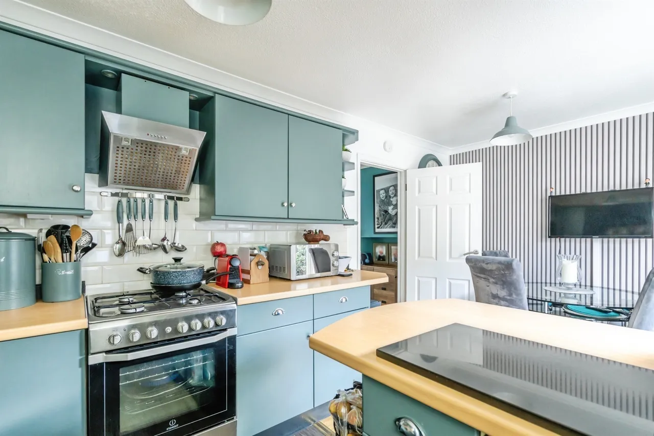 Gordon Avenue, Bognor Regis, PO22, photo 5
