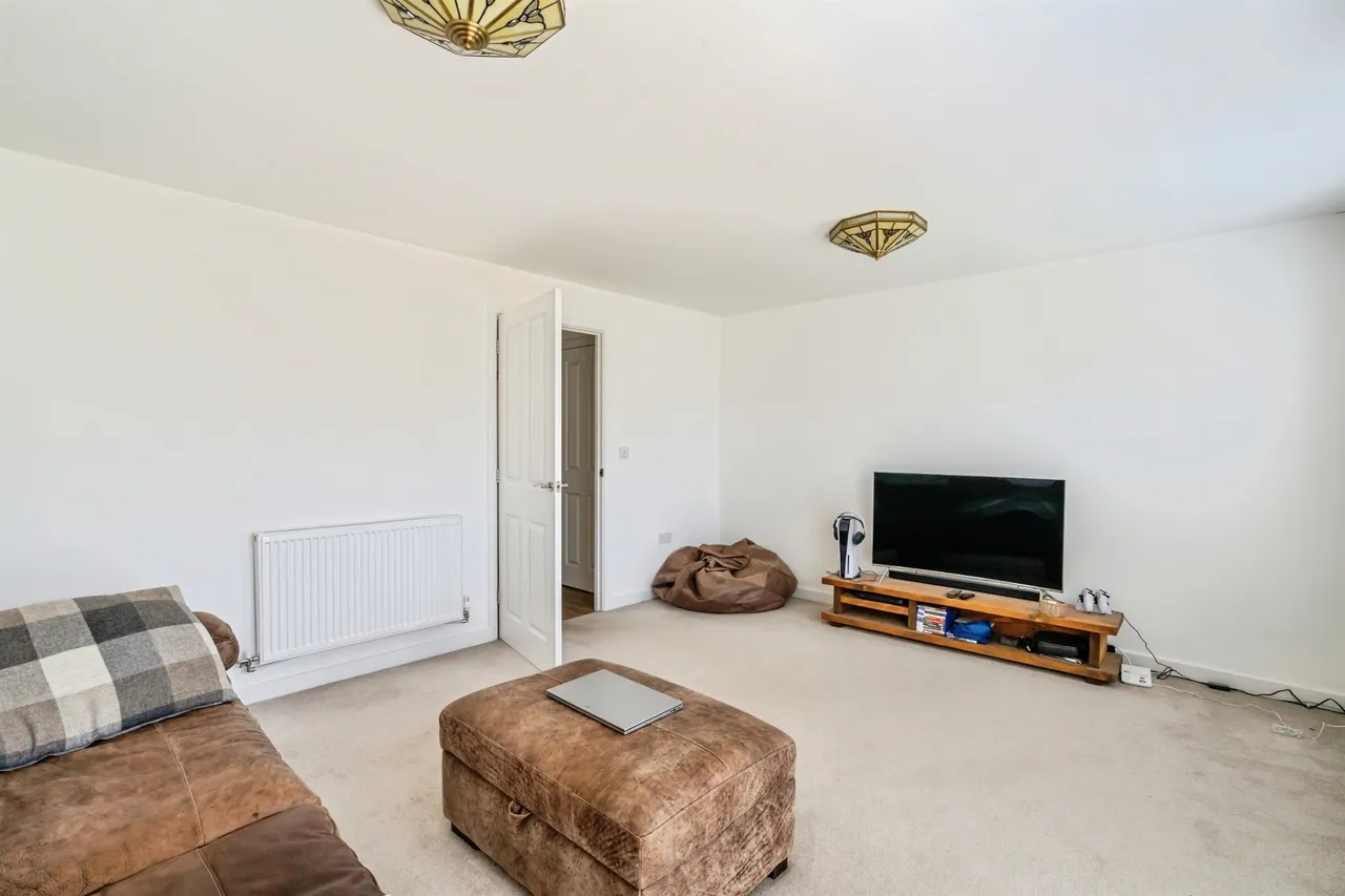 Toop Gardens, Aldingbourne, PO20, photo 6