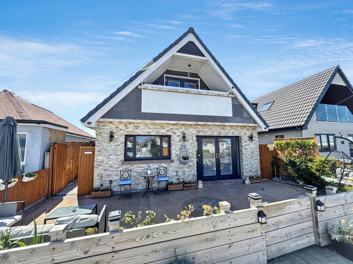 4 bed house for sale — Arnold Gardens, Kinmel Bay, Conwy, LL18 5NH