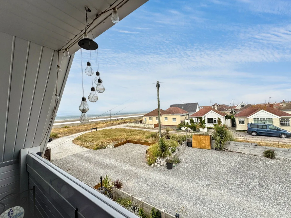 Arnold Gardens, Kinmel Bay, Conwy, LL18 5NH, photo 8