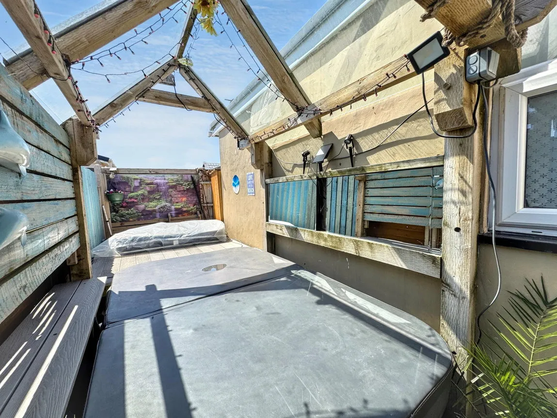 Arnold Gardens, Kinmel Bay, Conwy, LL18 5NH, photo 16