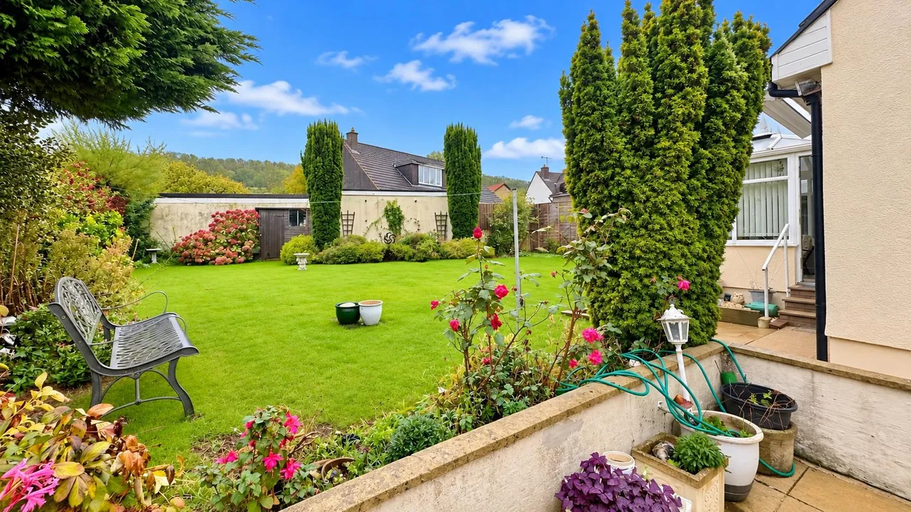 Knightcott Gardens, Banwell, BS29, photo 12