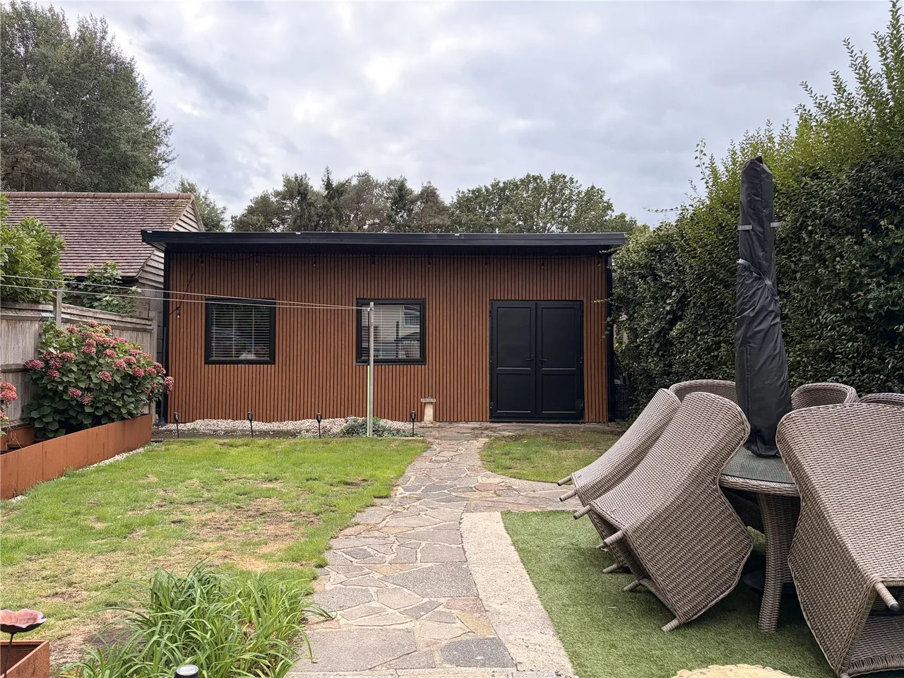 Woollards Road, Ash Vale, Guildford, Surrey, GU12 5DS, photo 17