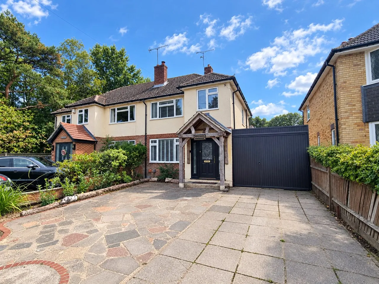3 bed house for sale — Woollards Road, Ash Vale, Guildford, Surrey, GU12 5DS