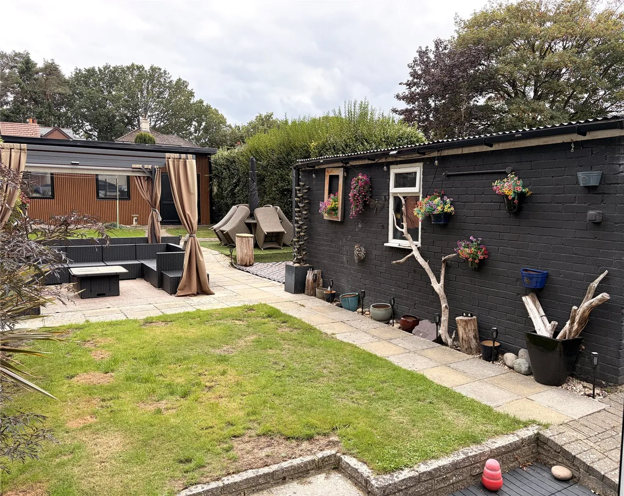 Woollards Road, Ash Vale, Guildford, Surrey, GU12 5DS, photo 15