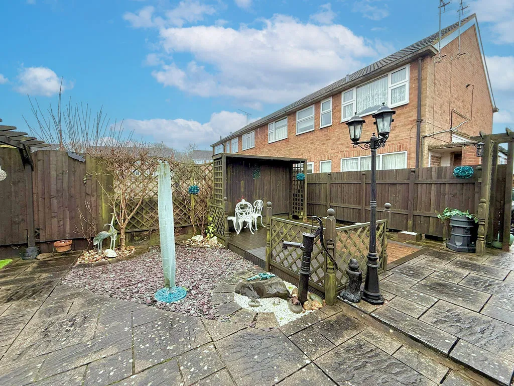 Oakwell Close, Dunstable LU6 2PY, photo 10