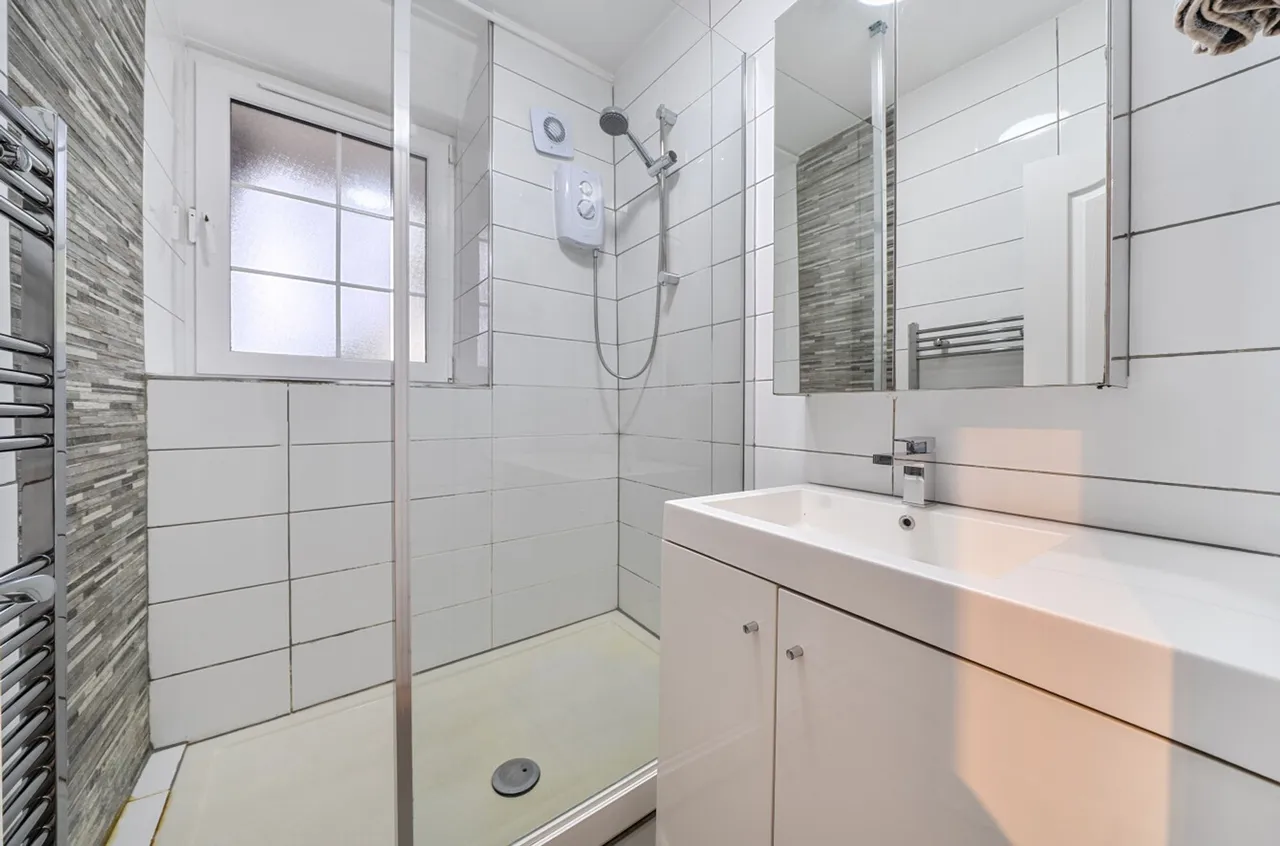 Meadow Road, London, SW8, photo 6
