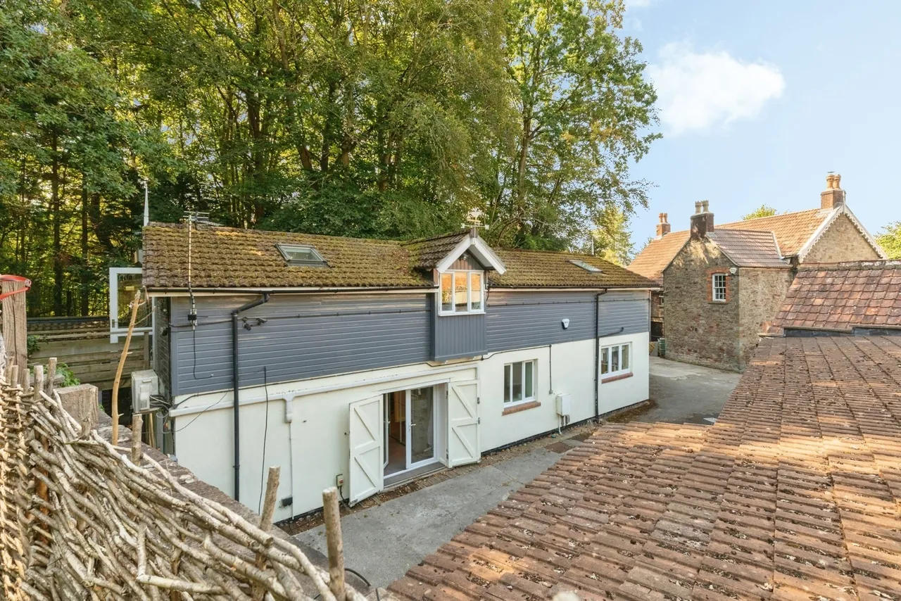 Broom Hill, Bristol, BS16, photo 2