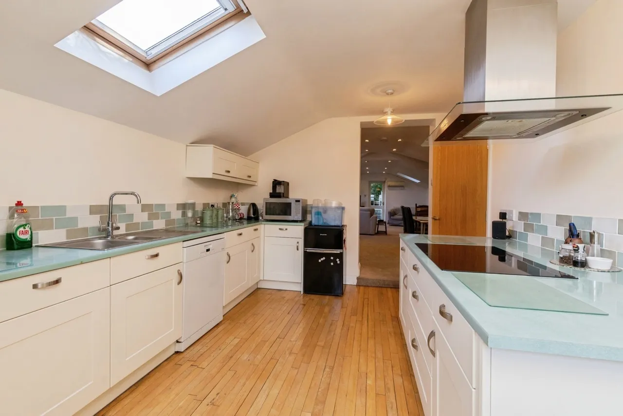 Broom Hill, Bristol, BS16, photo 6